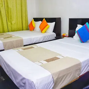  Bed & Breakfast Lavish Layer